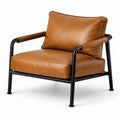 Poltrona imbottita in similpelle marrone con struttura in metallo nero e braccioli, 78 × 82 × 78 cm