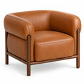 Poltrona moderna in pelle sintetica cognac e legno marrone scuro, 88 × 82 × 76 cm